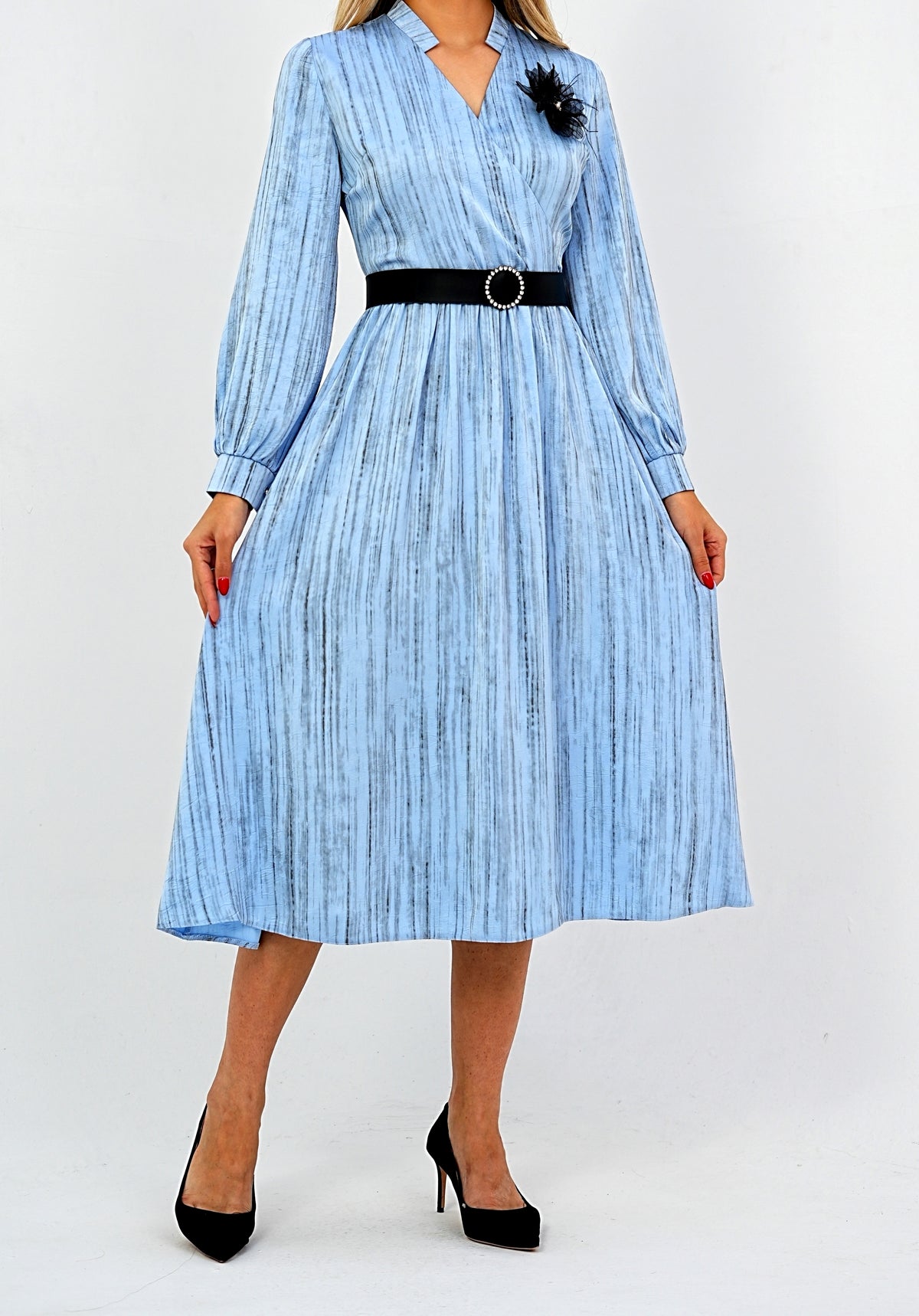 Elegant Pleated Midi Wrap Blue Dress with Statement Belt