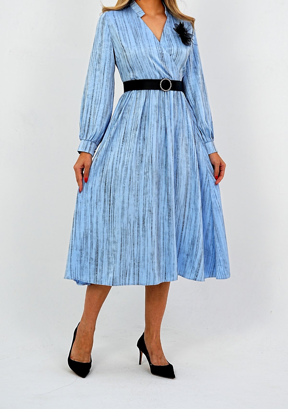 Elegant Pleated Midi Wrap Blue Dress with Statement Belt