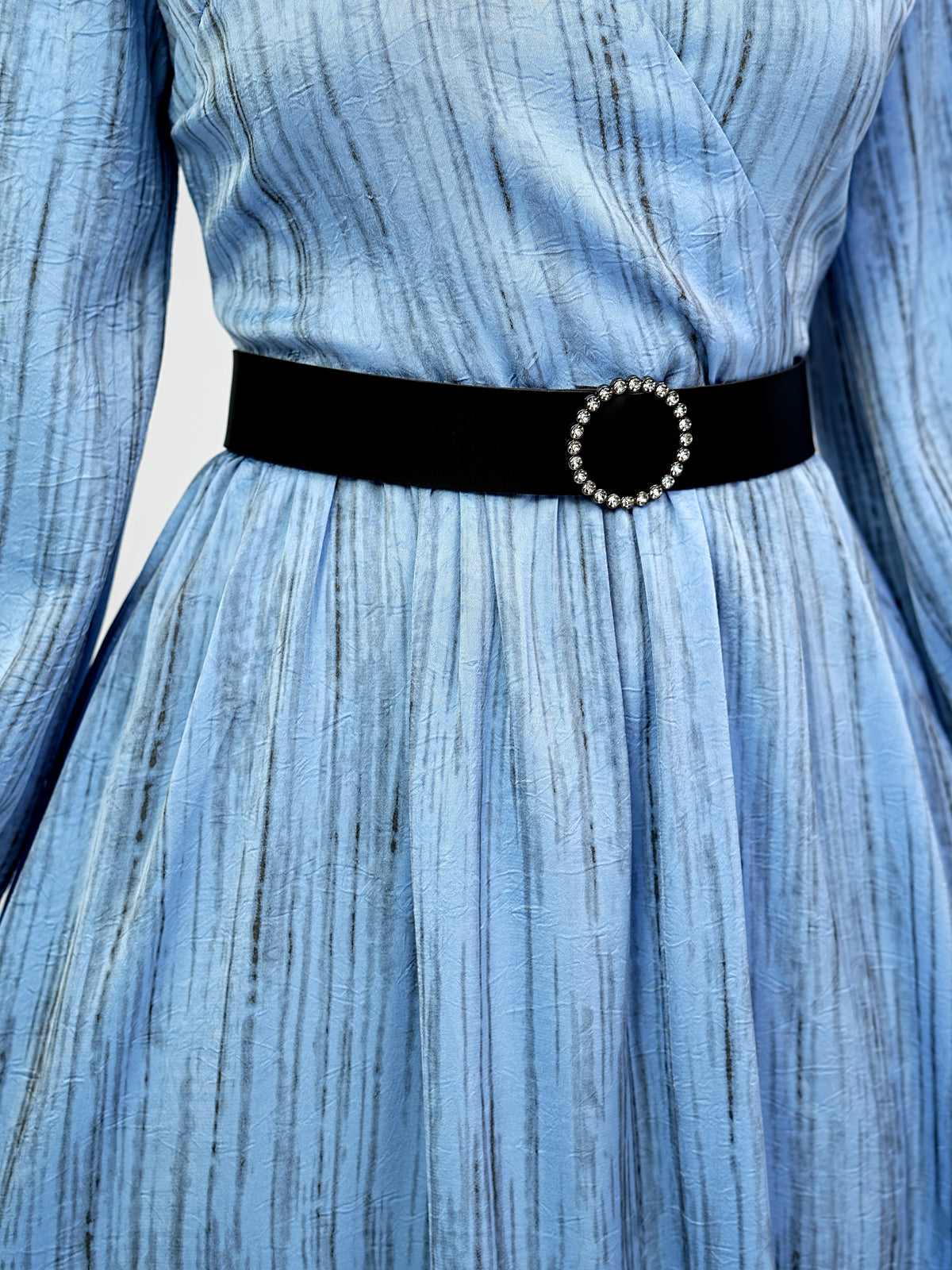 Elegant Pleated Midi Wrap Blue Dress with Statement Belt