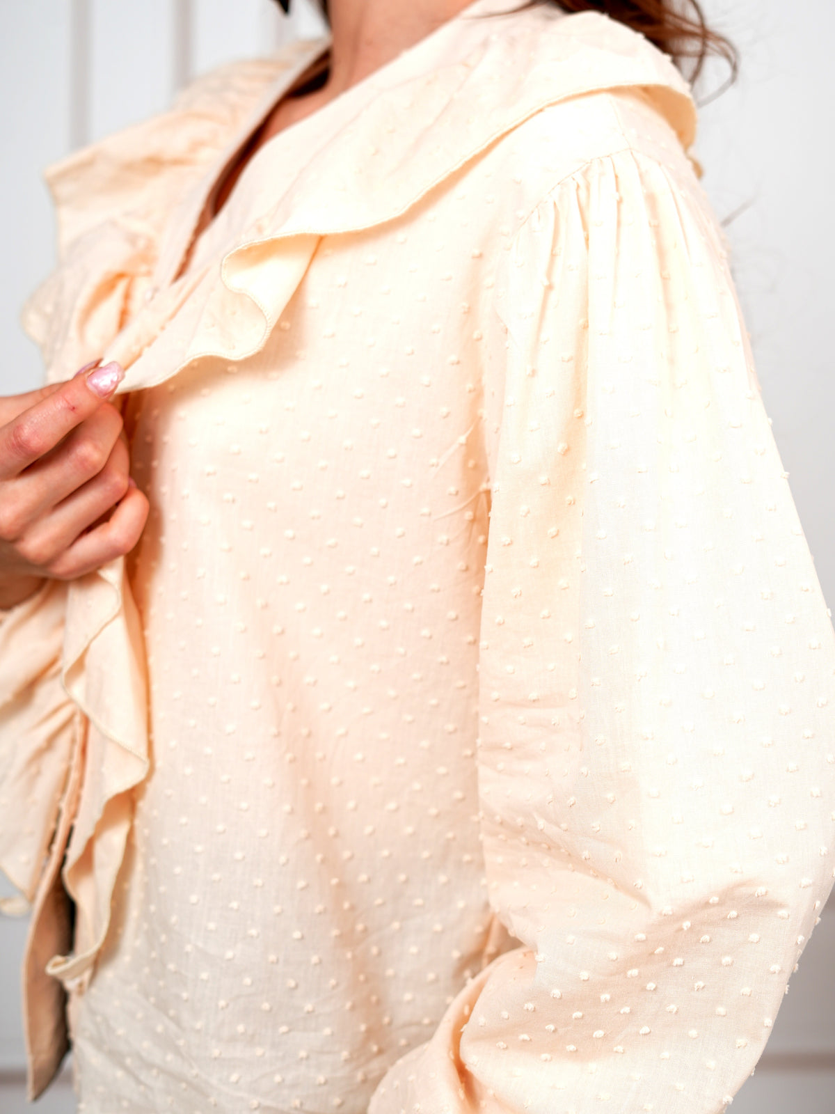 Romantic Ruffle Collar V-Neck Blouse with Balloon Sleeves