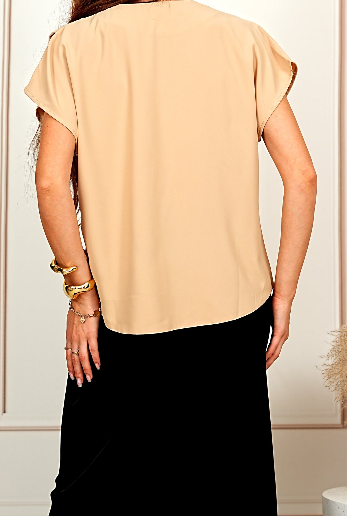 Elegant Drapey Beige V-Neck Cap Sleeve Blouse