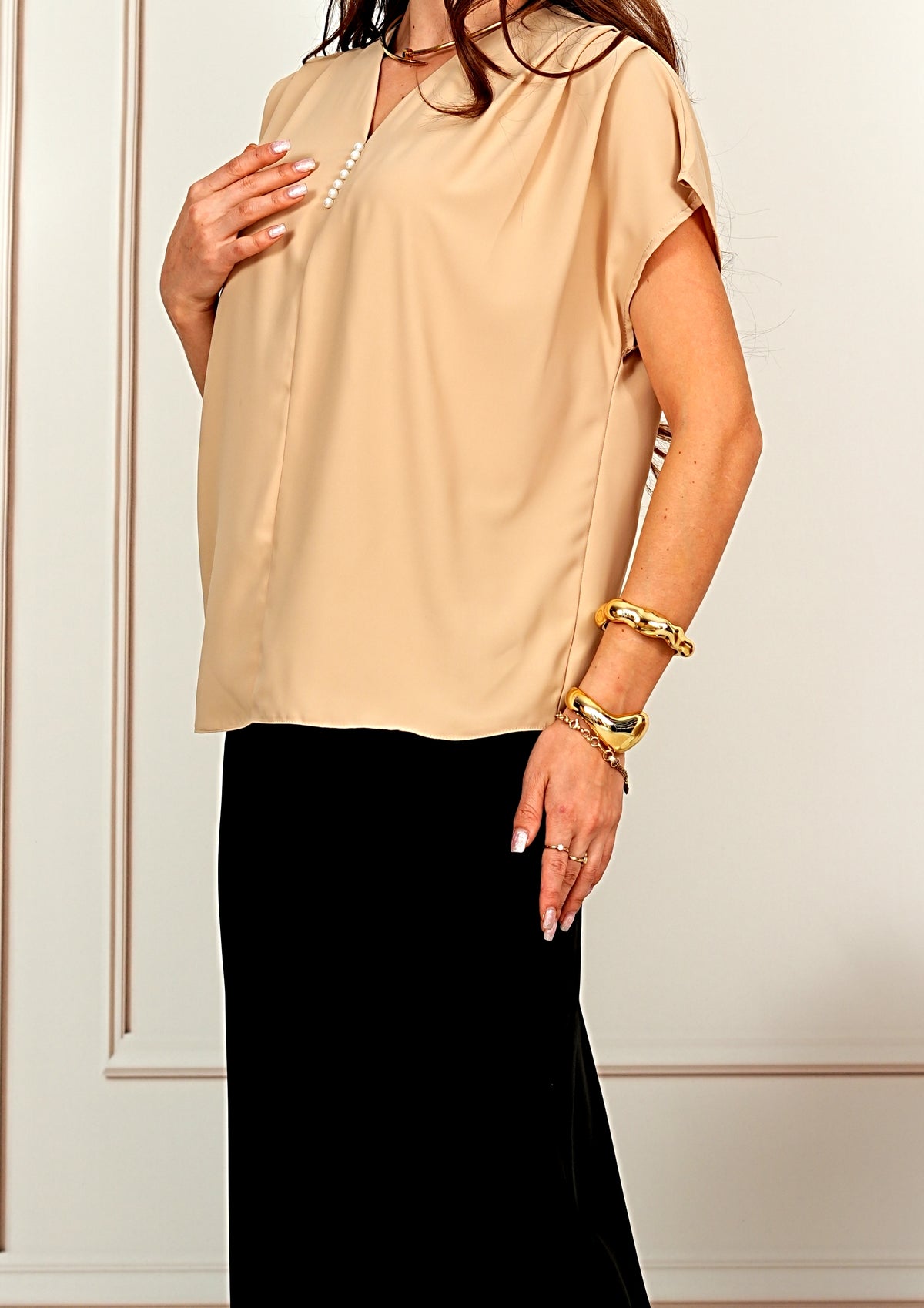 Elegant Drapey Beige V-Neck Cap Sleeve Blouse