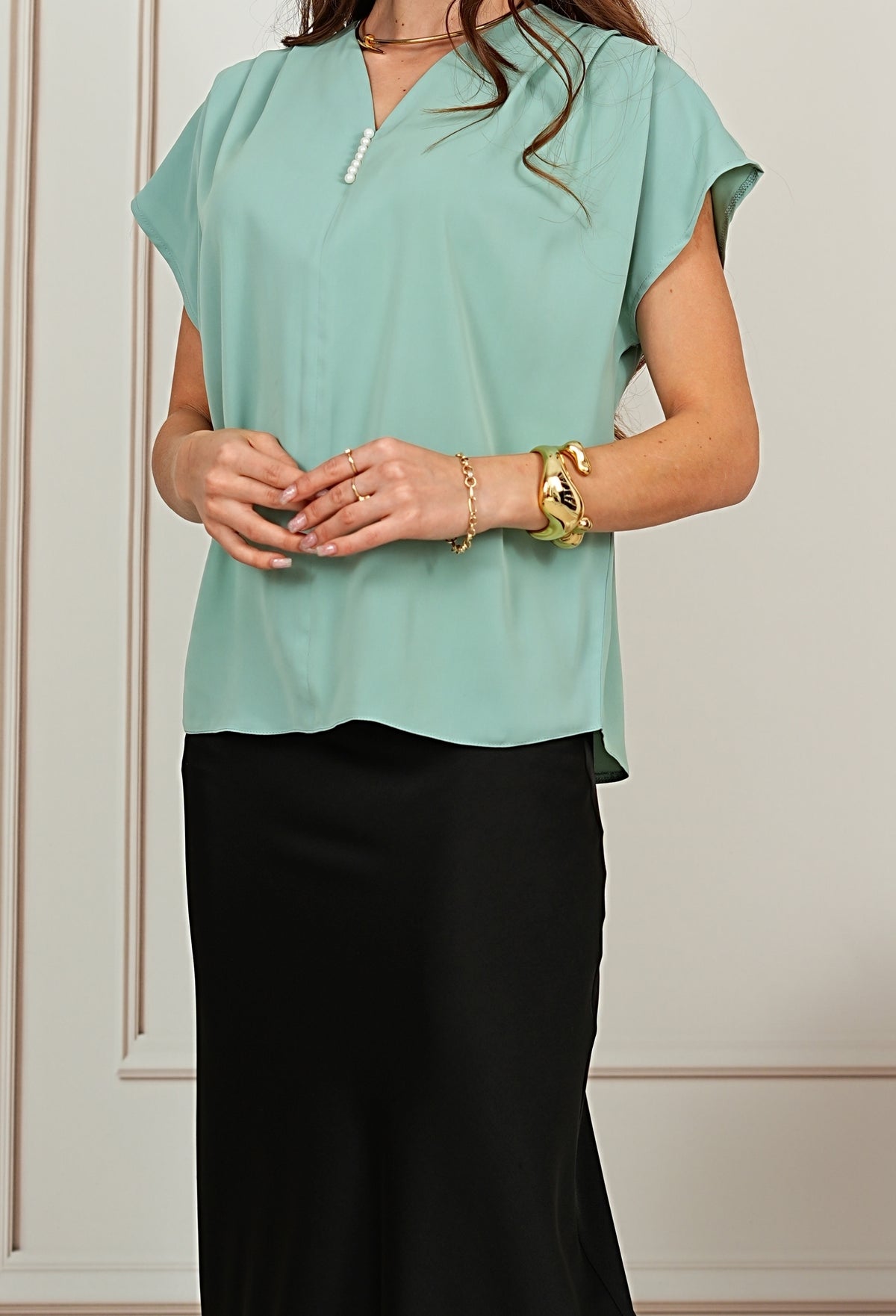 Elegant Drapey Green V-Neck Cap Sleeve Blouse
