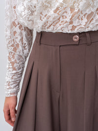 The Metropolitan Wide-Leg Statement Gray Pant